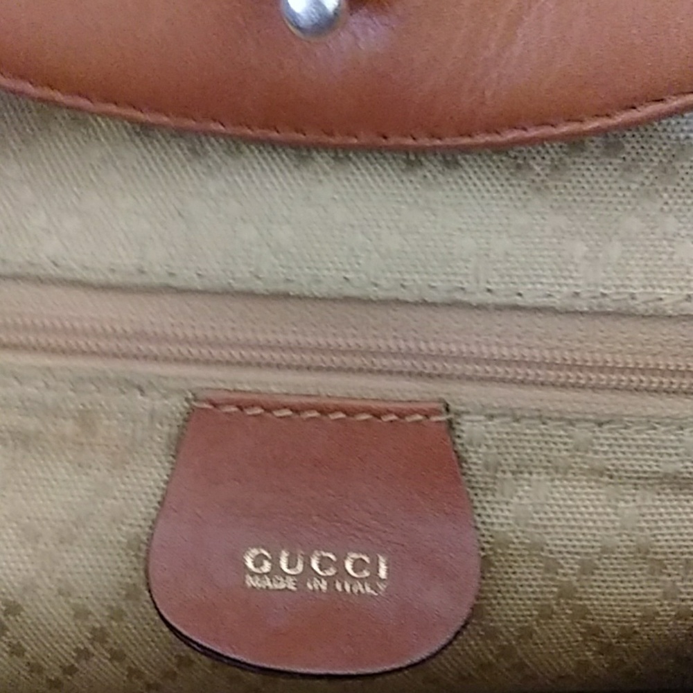 Vintage gucci purse/backpack